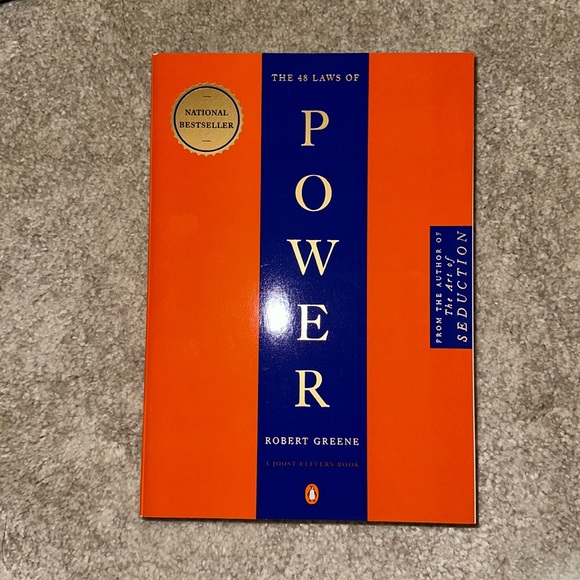 The laws of power - Picture 2 of 3